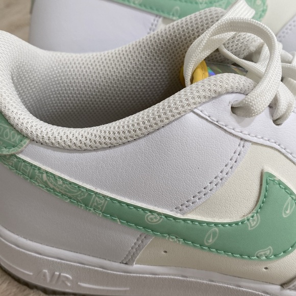 🆕 NIKE Air Force 1 LV8 GS Casual Sneaker White/Phantom/Mint Foam Low Cut Unisex - Picture 8 of 15
